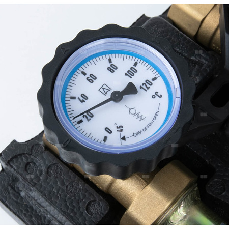 Grupa pompowa AFRISO PrimoTherm 180-2 DN 25 WP 3-WM-SM Vario GZ x GW 1 1/2'' x 1'', z zaworem mieszającym, z izolacją, z pompą obiegową Wilo Para SC 25/6, z siłownikiem arm 343 proclick