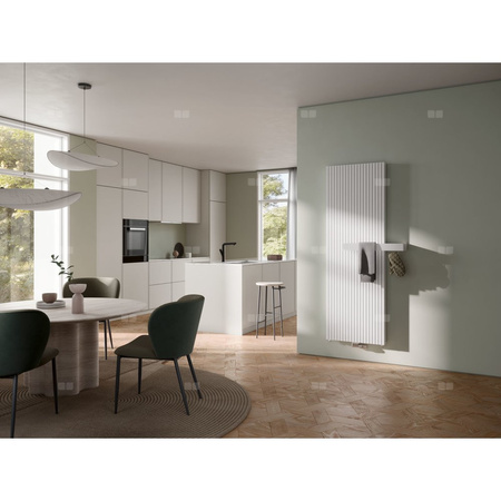 Grzejnik dekoracyjny Kermi®Carré® CPHN1-RO 295x1200x61, 443W, podł. 68, RAL 9016 SG