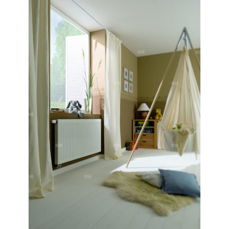 Grzejnik płytowy typ 33 KERMI X2 Profil-V, prawy, z osłonami wym. 500 x 1000 mm, kolor biały, moc 1944 W