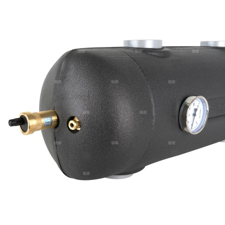 Sprzęgło hydrauliczne ocieplone BLH 822, 200 kW, 4x GW G2'', 6x GW G1/2'' odpowietrznik automatyczny, zawór spustowy, termometry, tuleja zanurzeniowa, korek