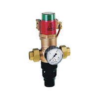 GB - Rozłącznik hydraulicznego działania,, 1 1/2", ciśnienie otwarcia 0,5 bar, zabezpieczenie klasy 4